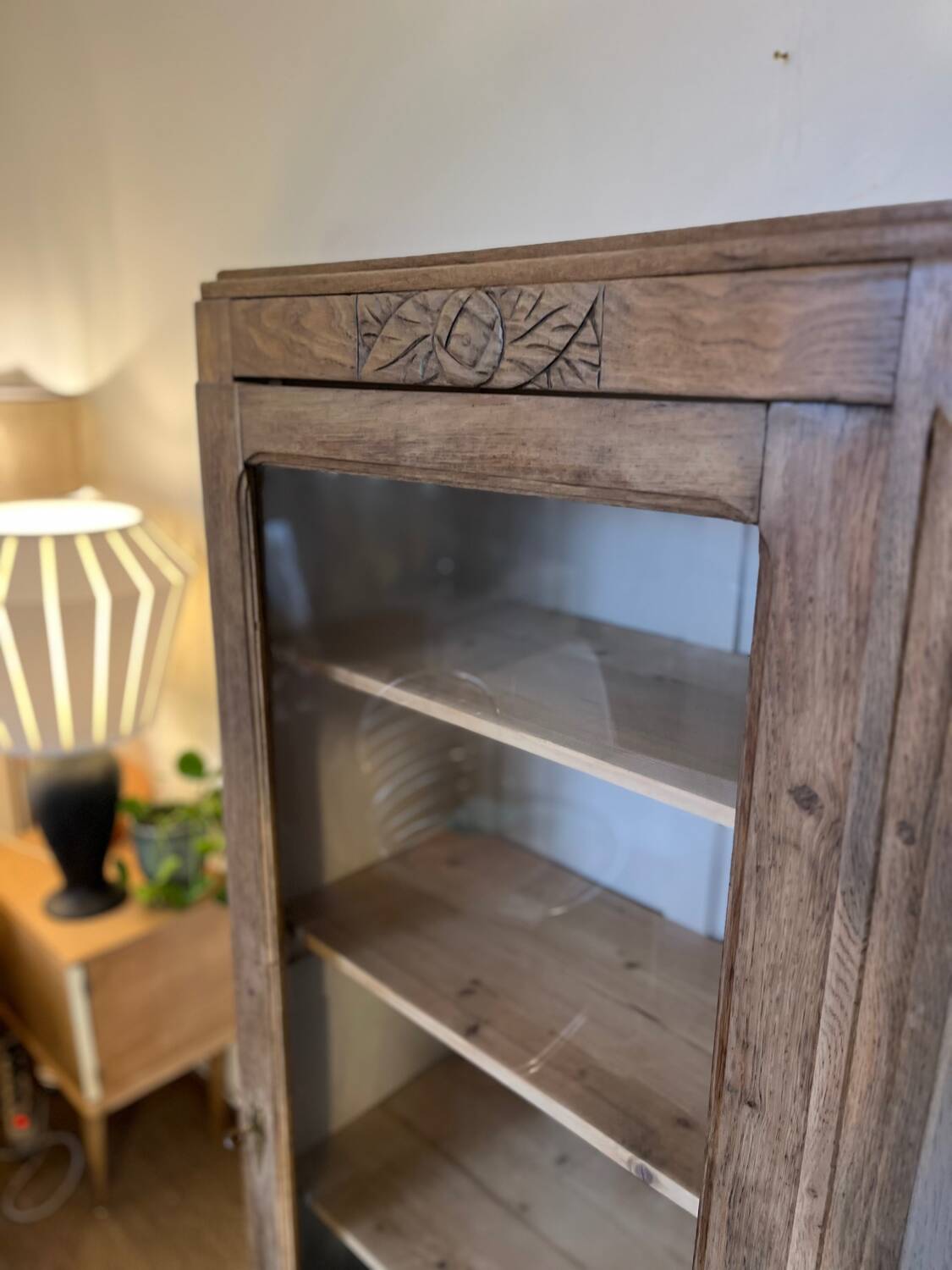 Vintage art deco dresser