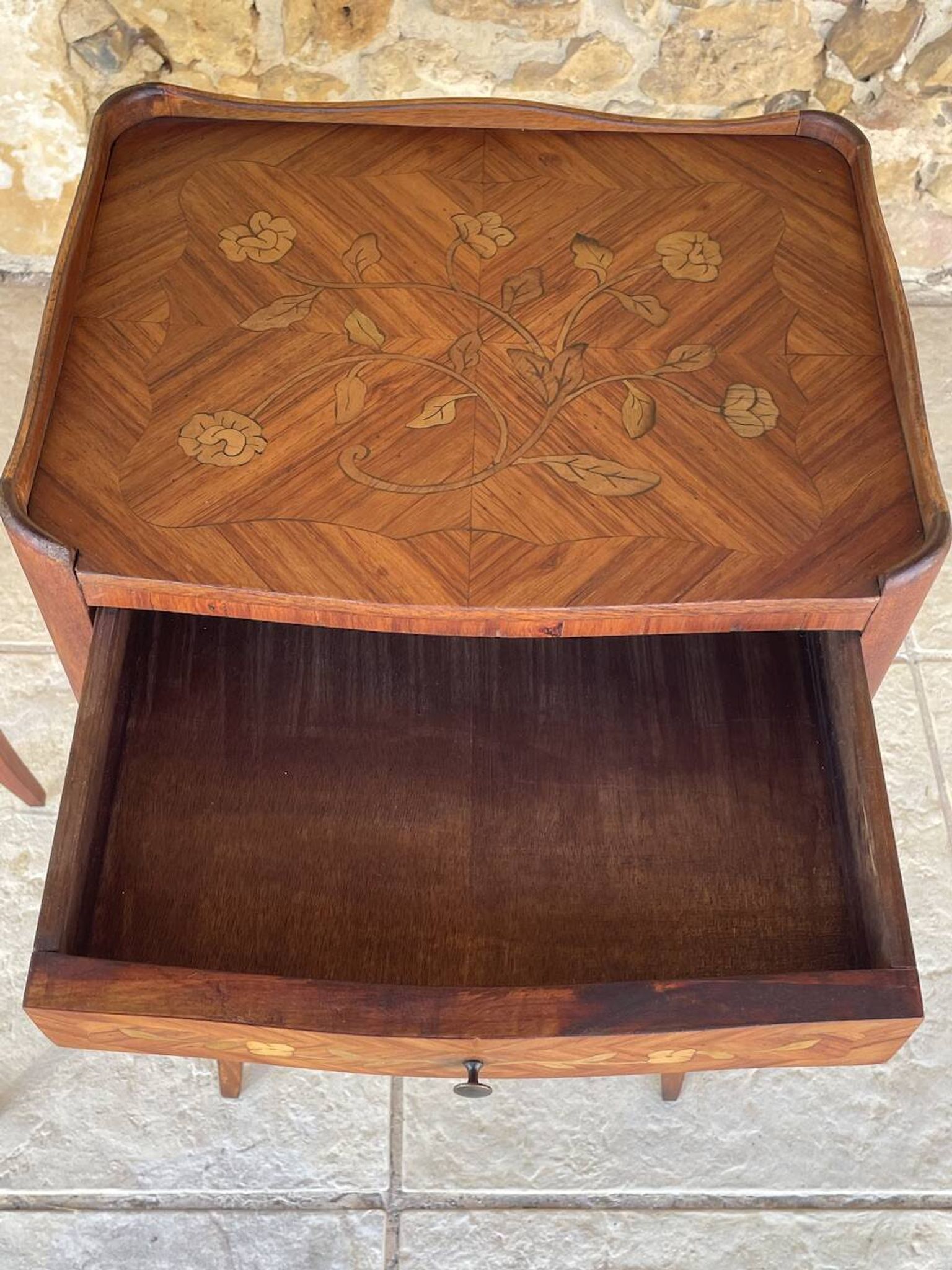 Paire de chevets , Style Louis XV en Palissandre