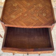 Paire de chevets , Style Louis XV en Palissandre