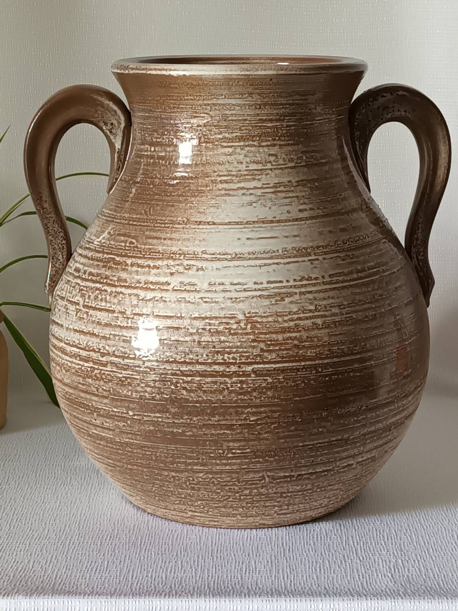 Vintage St Clément style ceramic jar