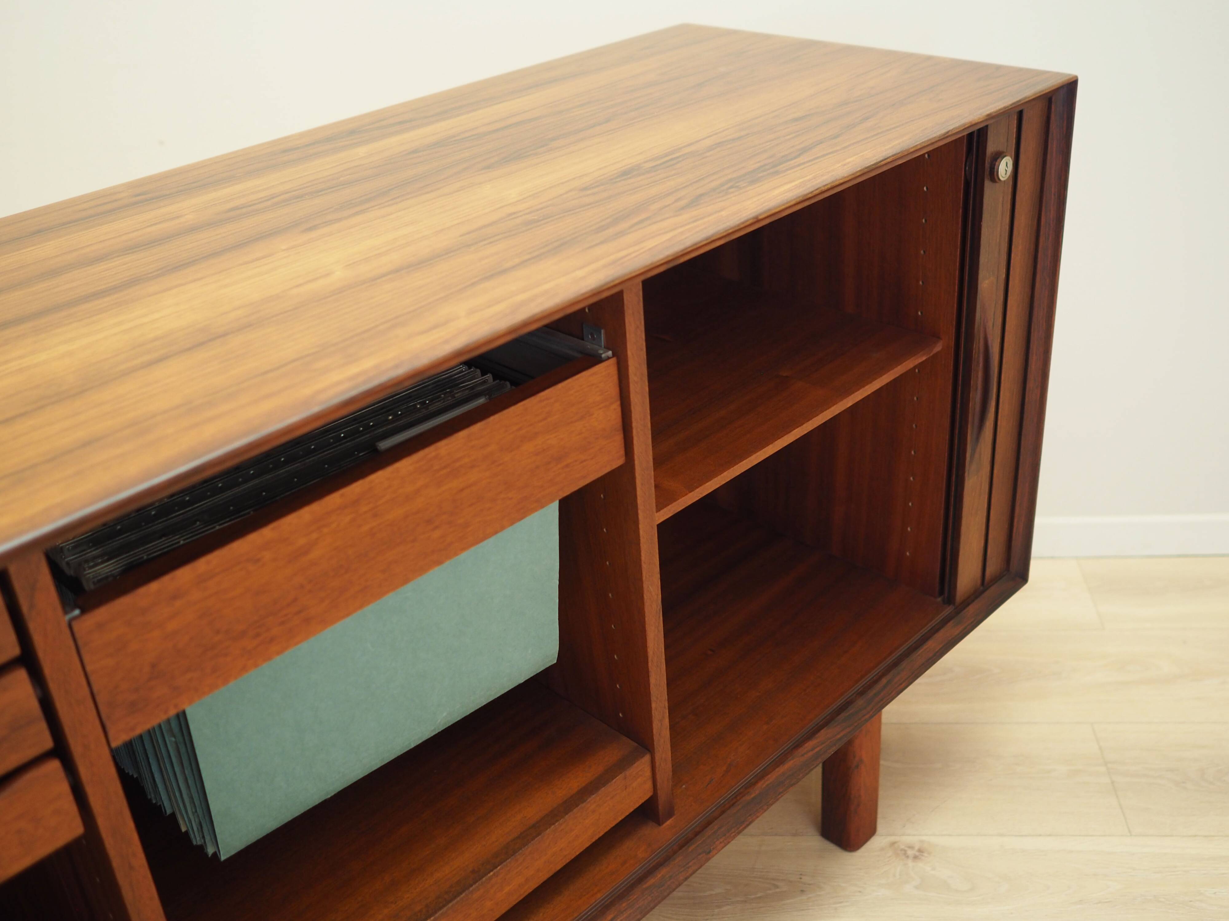 Rosewood sideboard, Danish design, 1960s, designer: Arne Vodder, production