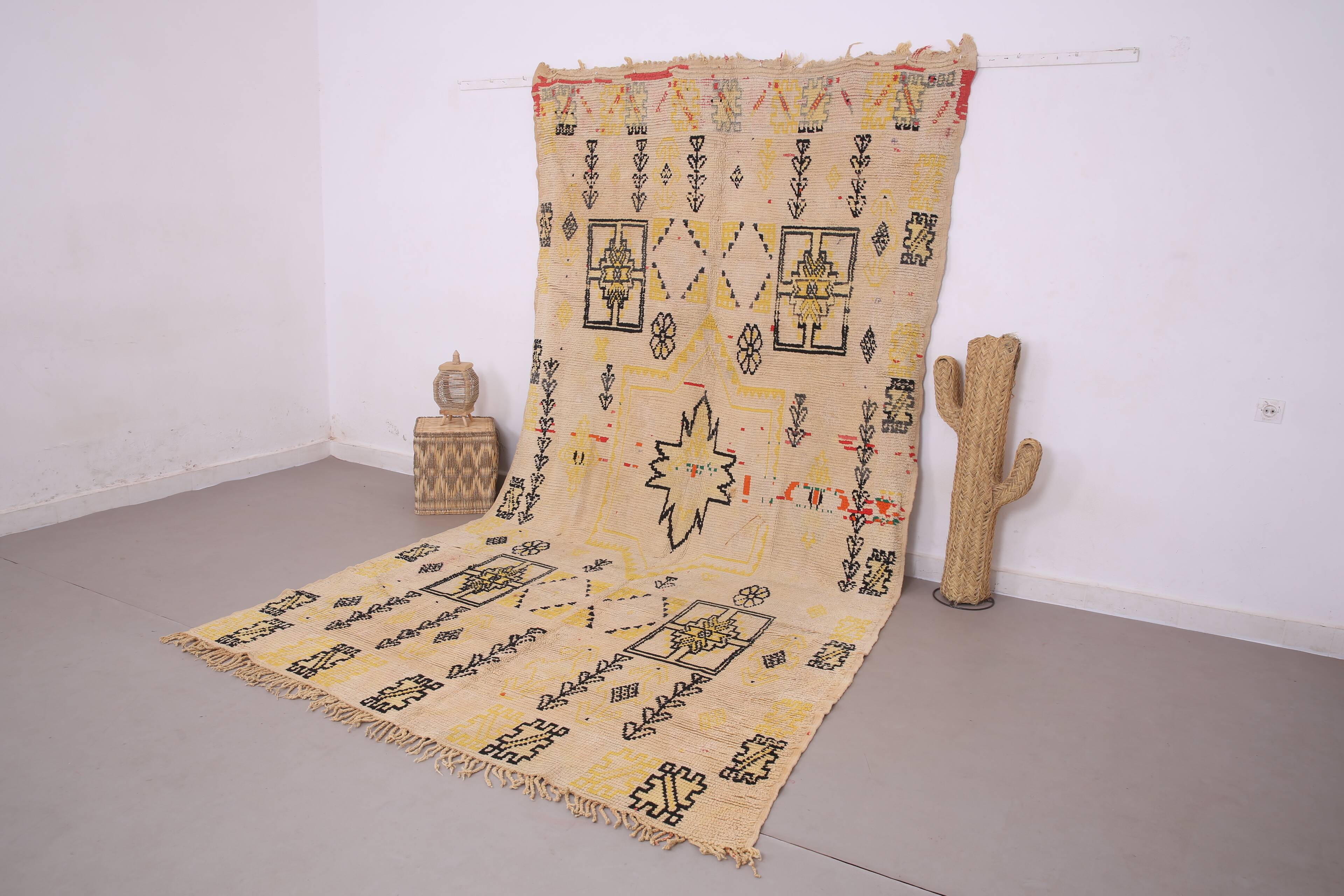 Beige Vintage Moroccan Rug 199 x 376 cm - Berber Wool Rug Handmade
