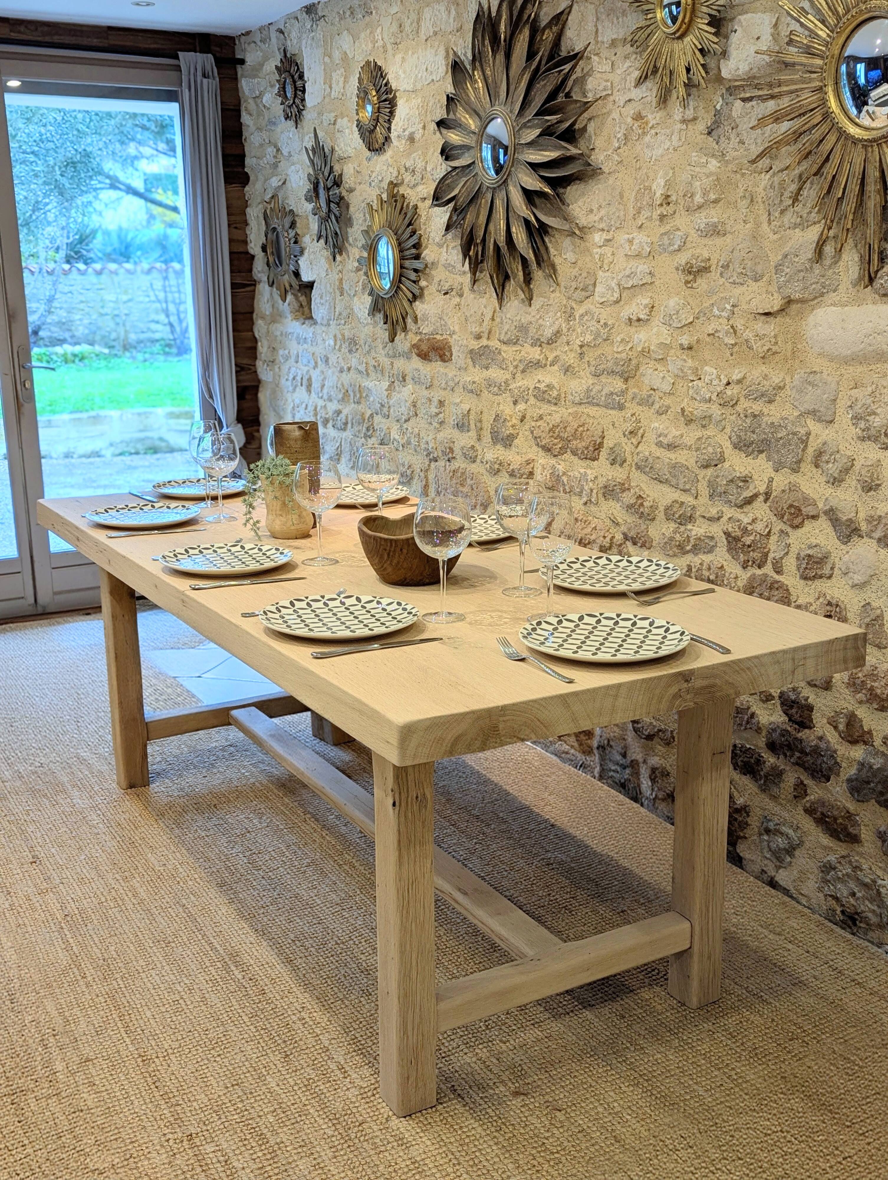Farm table