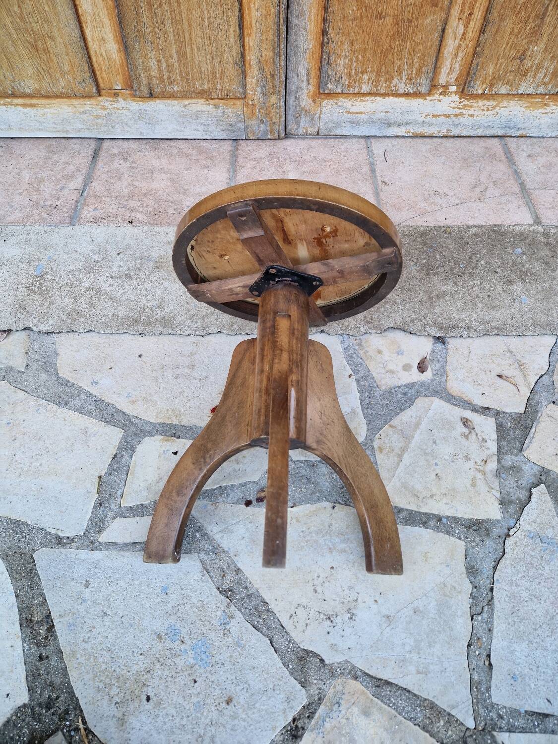 Art Deco tripod piano stool