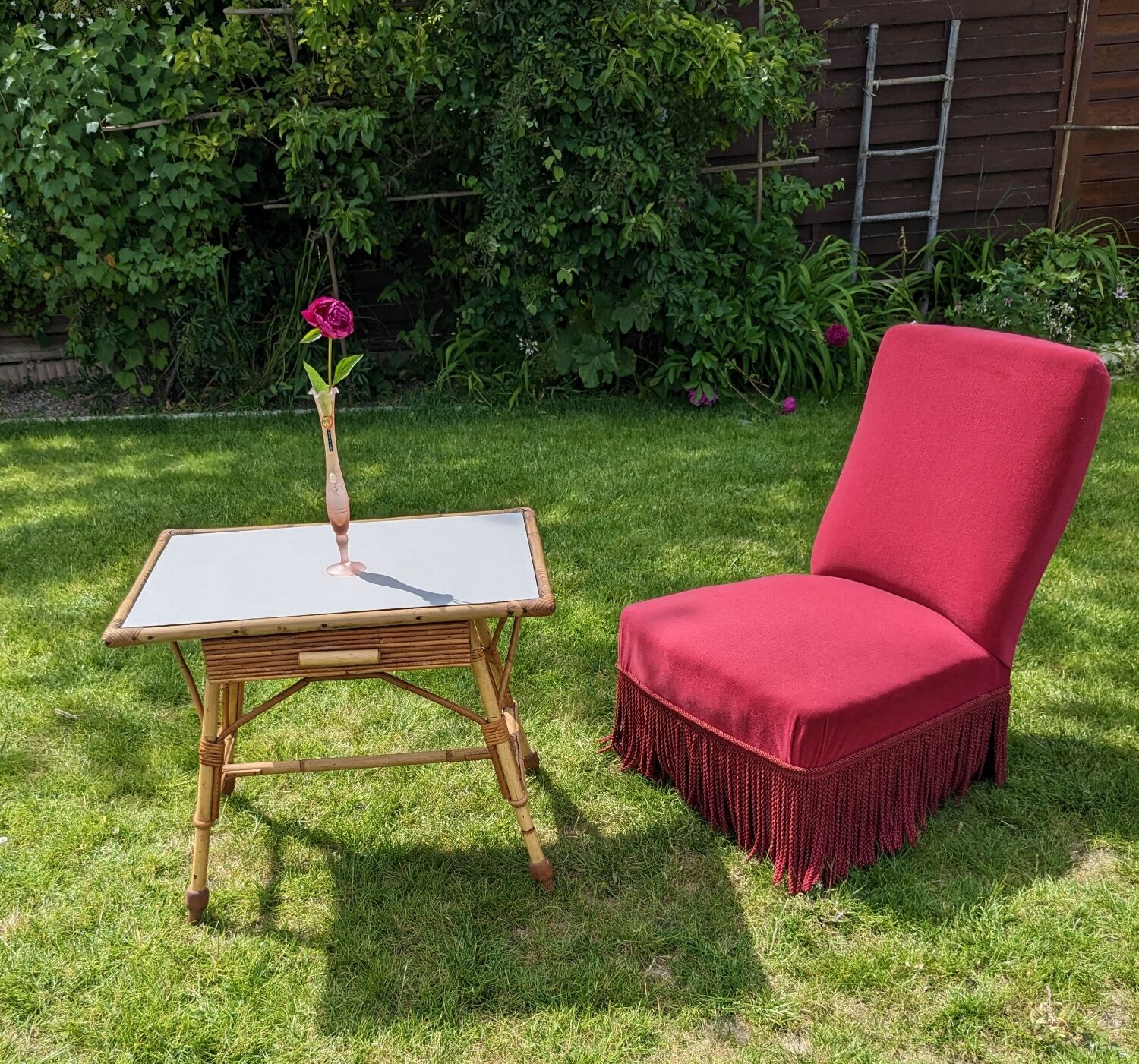 Rattan coffee table with drawer
