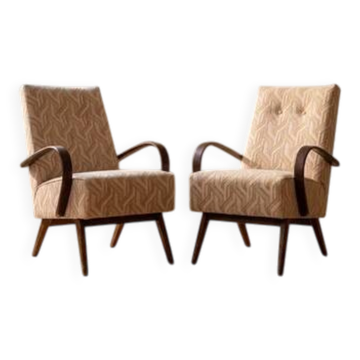 Restored bentwood armchairs by Jaroslav Šmídek, pair, Czechoslovakia, new beige patterned upholstery, 61 × 82 × 81 cm