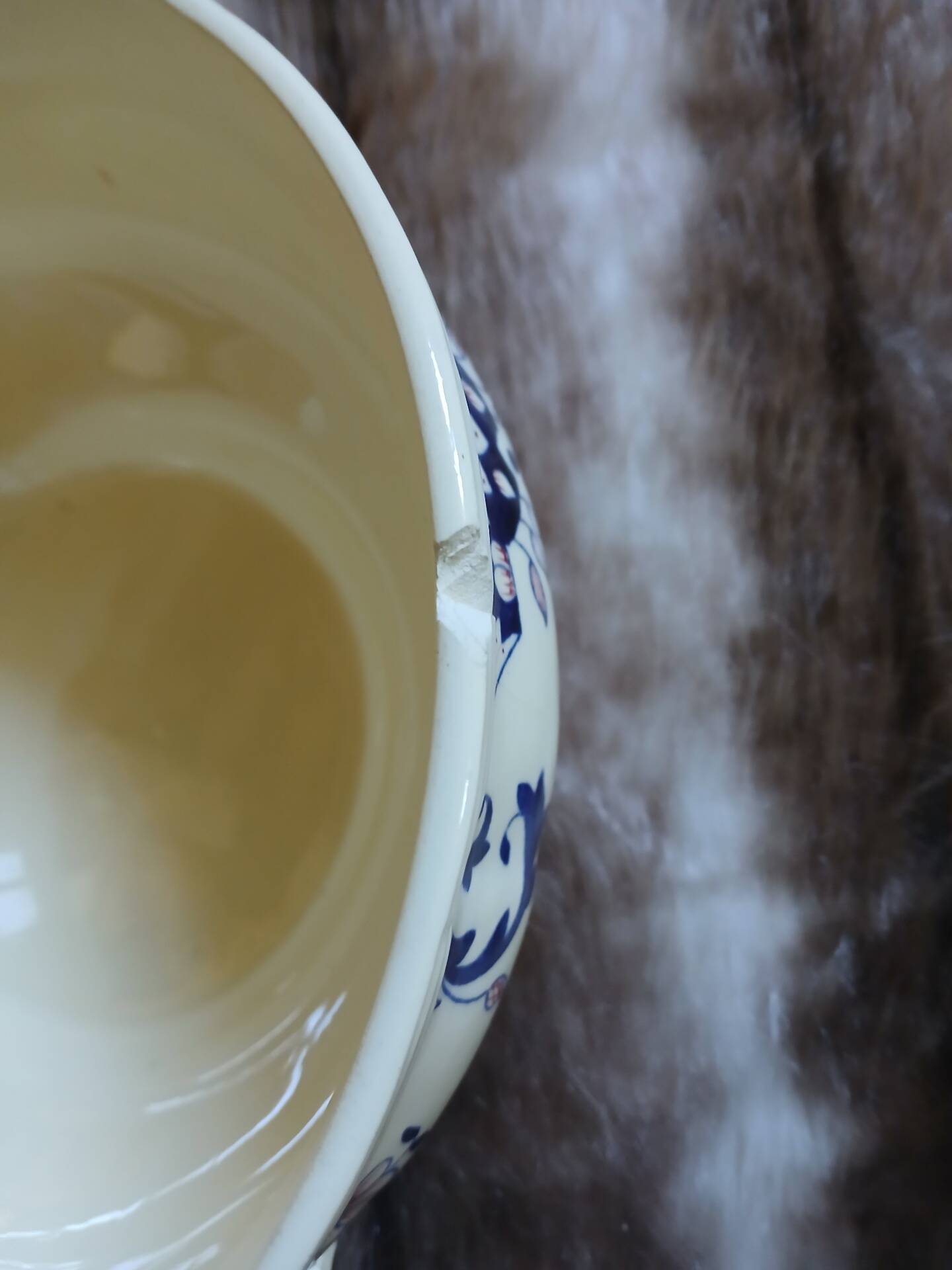Small soup tureen in Longchamp ironstone.