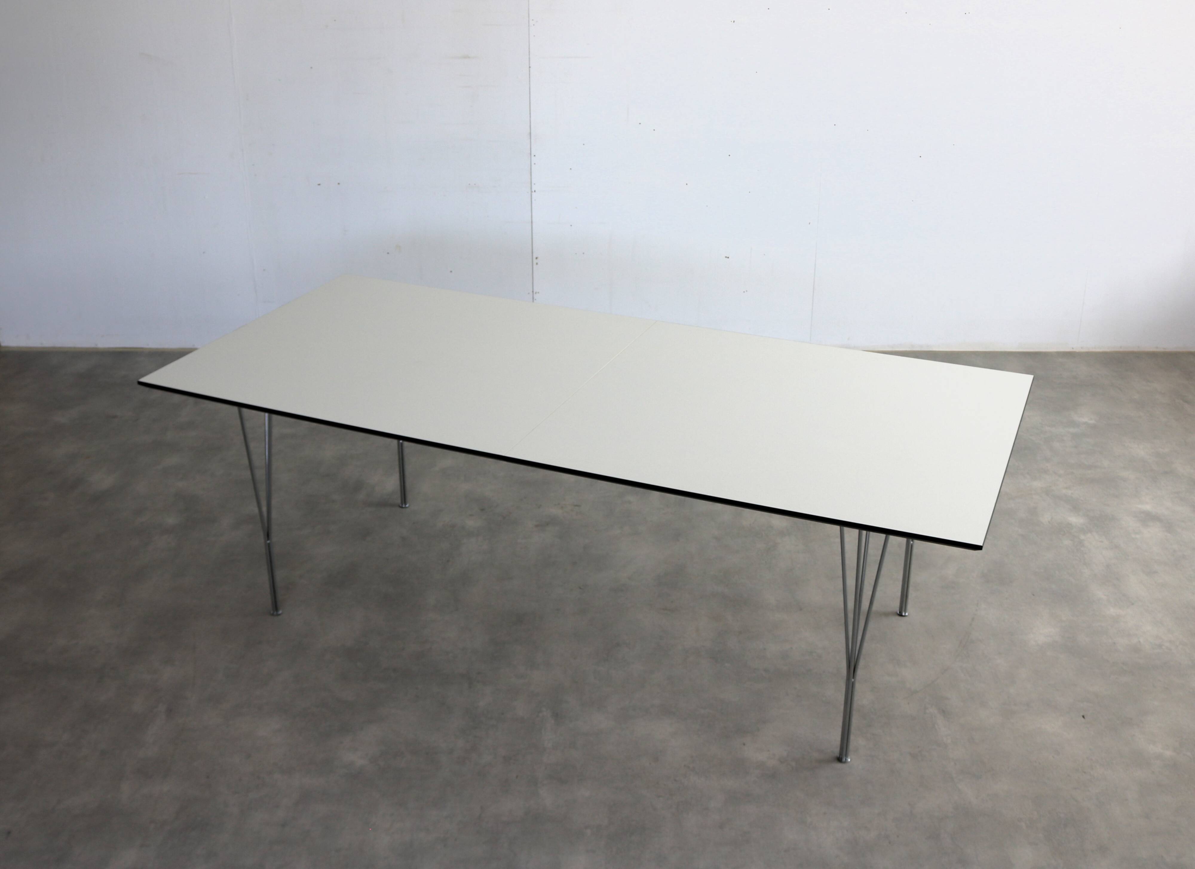 vintage dining table | table | 90s | Sweden