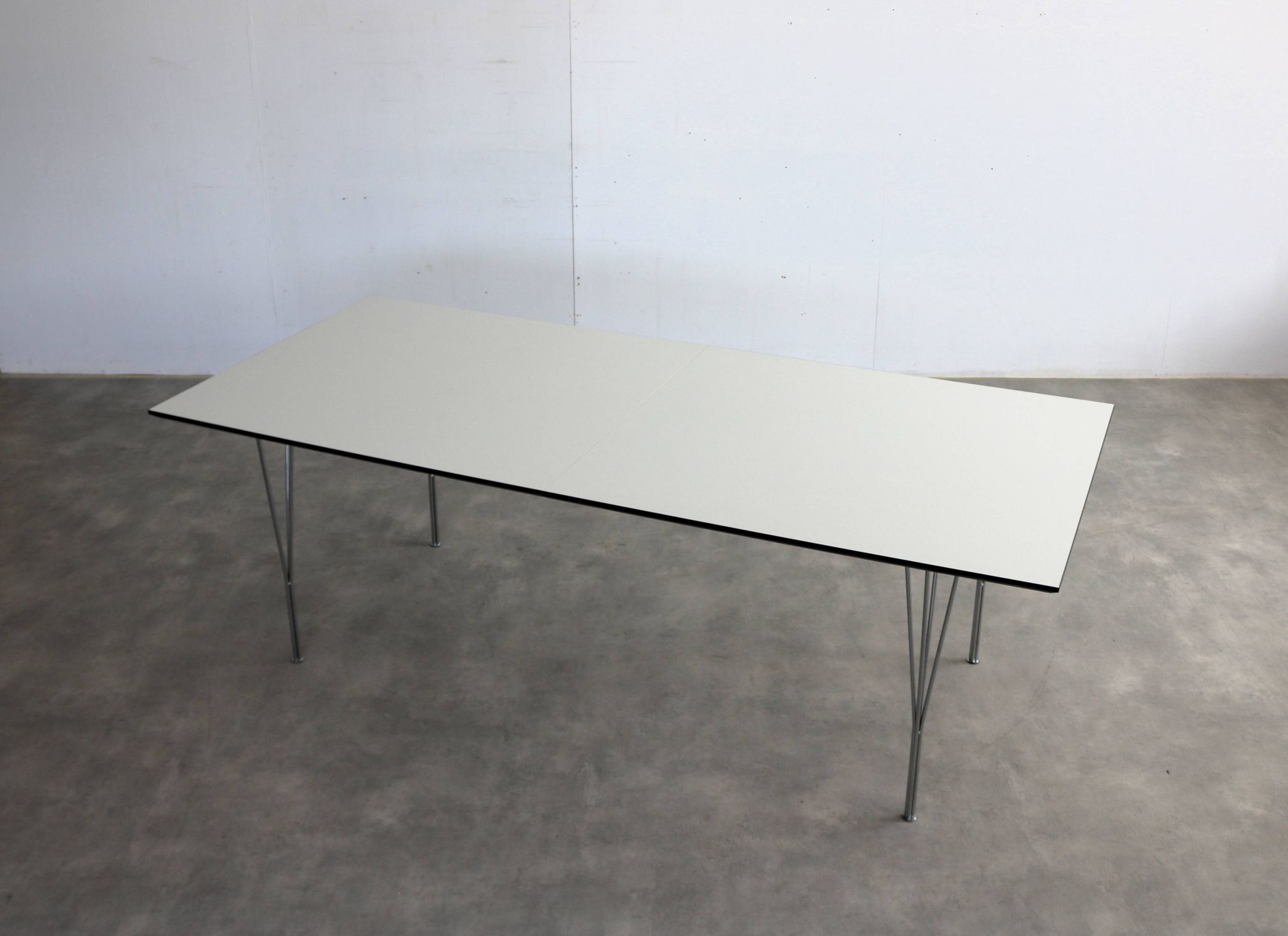 Table à manger, Suède années 90