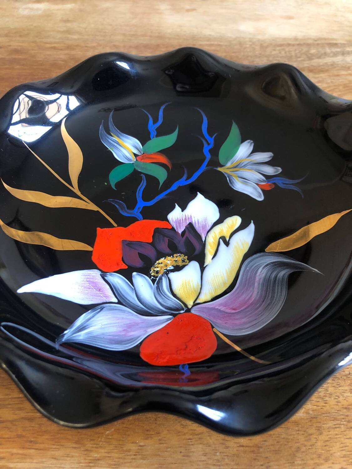 Vintage dish/basket in glazed porcelain, Émaux de Longwy