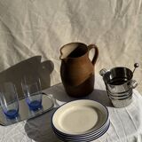 Set consisting of 6 beige flat plates with a blue rim + 3 deep plates.