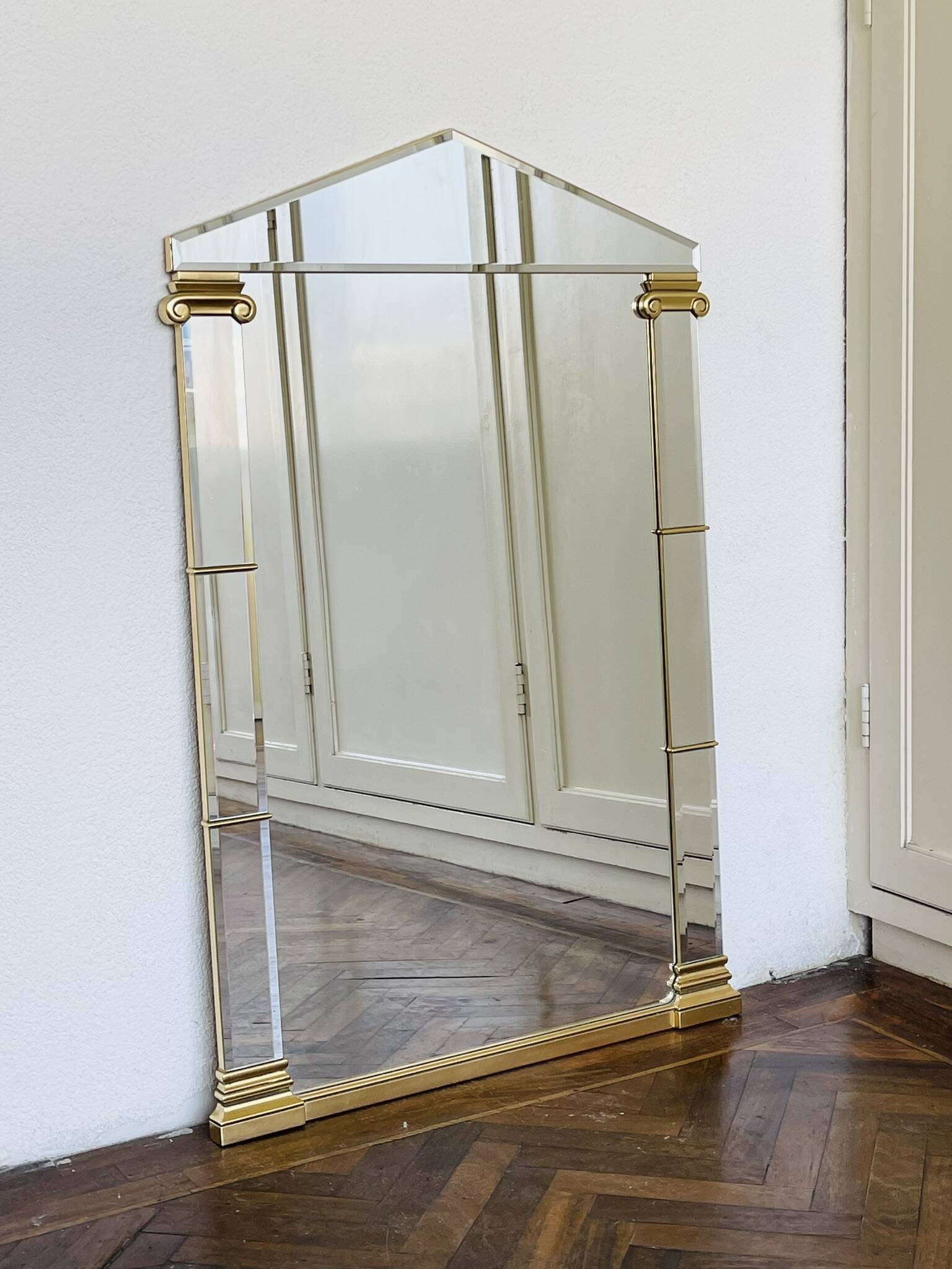 Set Deknudt mirrors with gold frame
