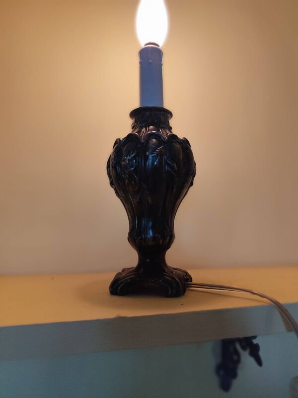 Pied de lampe art nouveau en étain - fausse bougie