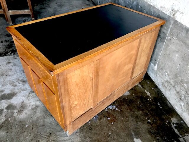 Cashier's furniture
