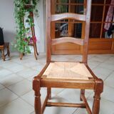 Set of chairs