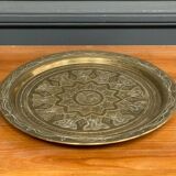 Oriental tea tray in copper or brass richly decorated 20th century