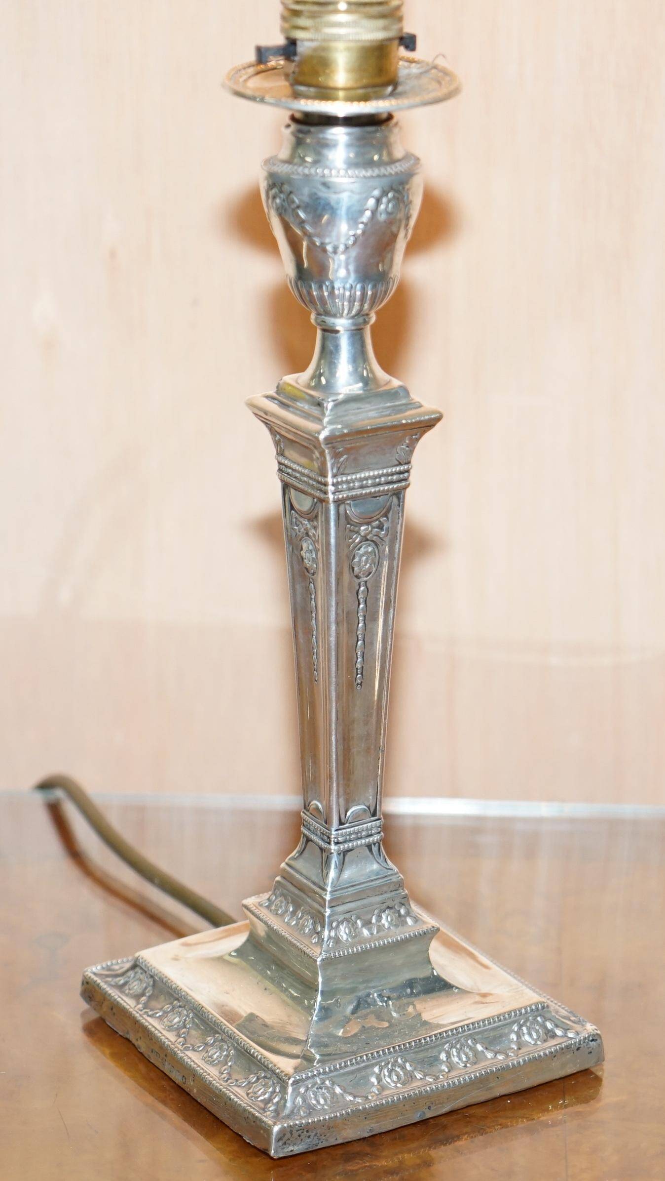 Paire lampes candélabres corinthiennes argent sterling James Bembridge 1879