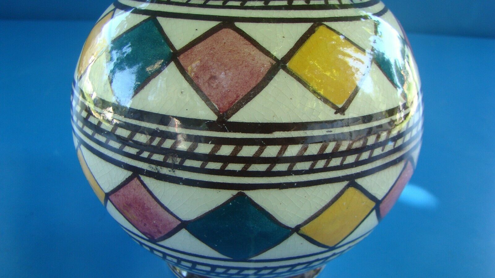 Ceramic ball vase