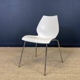 Set of 4 white Maui chairs by Magistretti for Kartell 2000s Italy