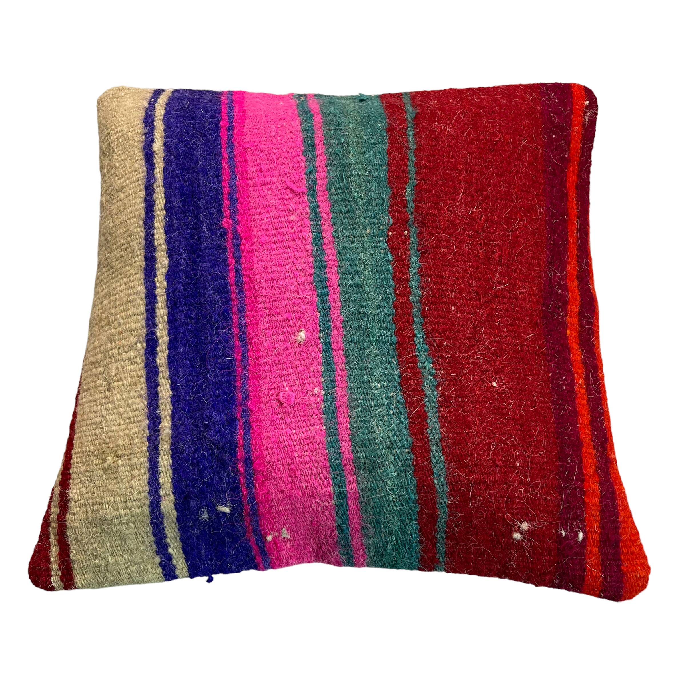 Vintage turkish kilim cushion cover , 40 x 40 cm