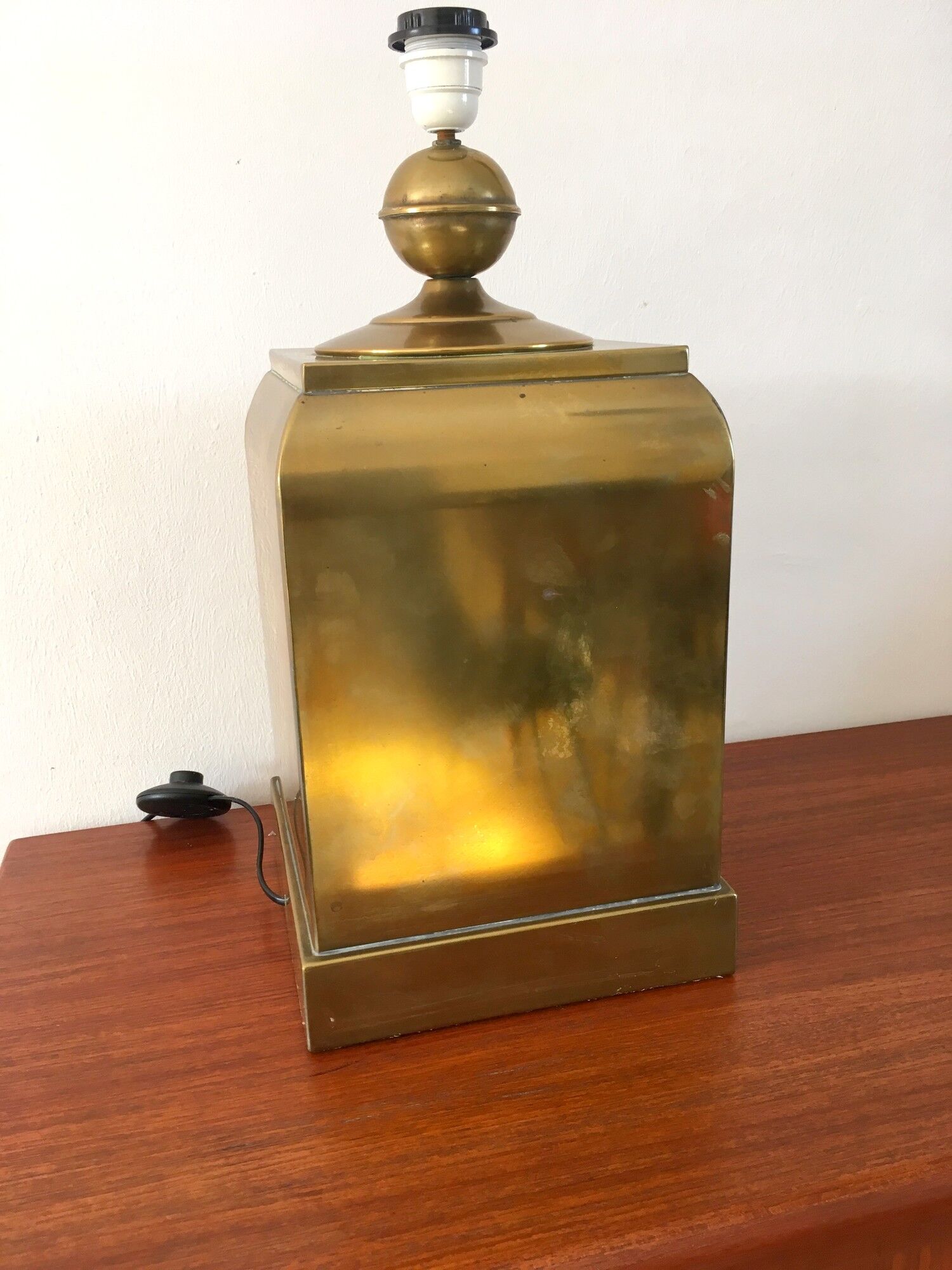 Vintage brass lamp 70