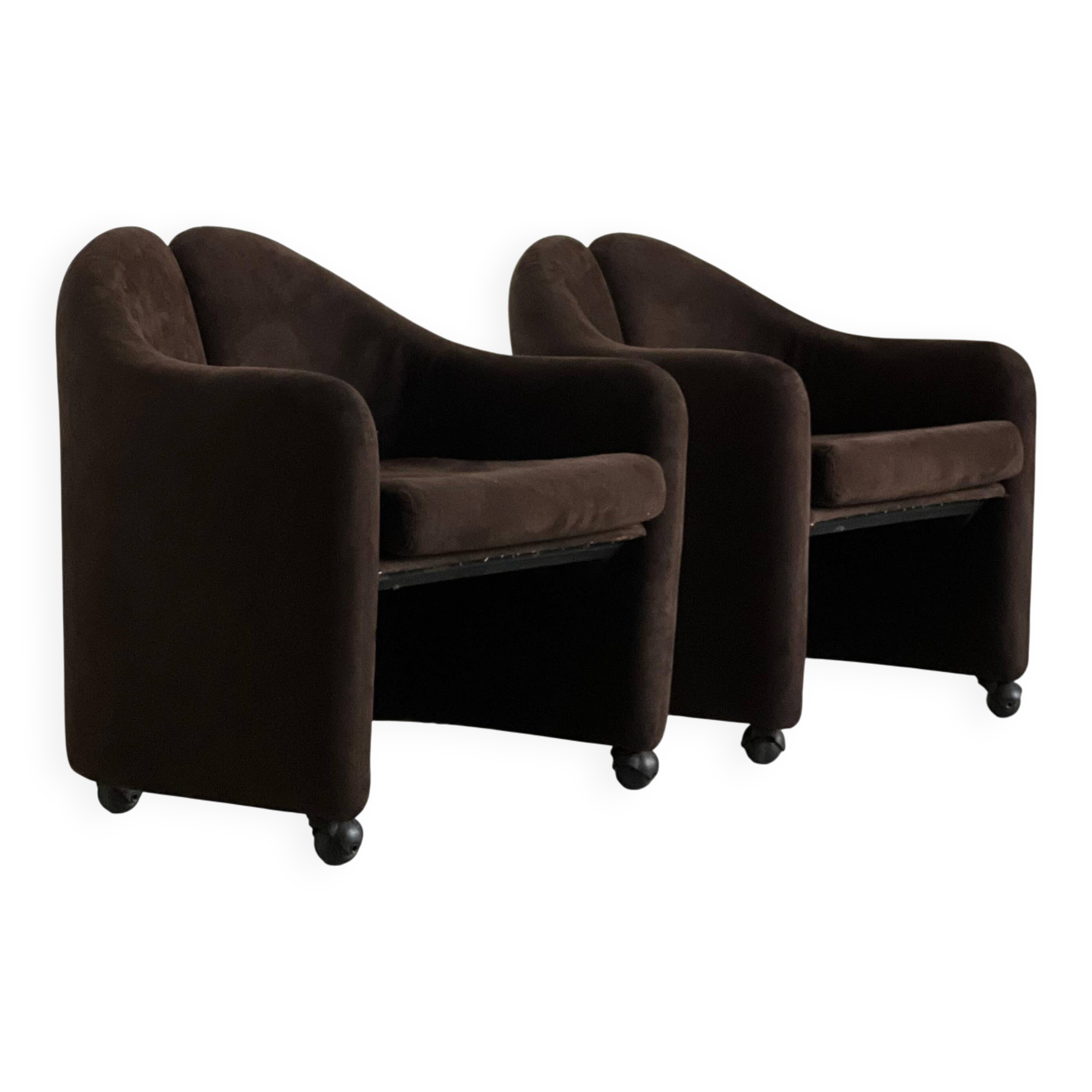 Set of Two Vintage P142 lounge chairs by Eugenio Gerli for Tecno