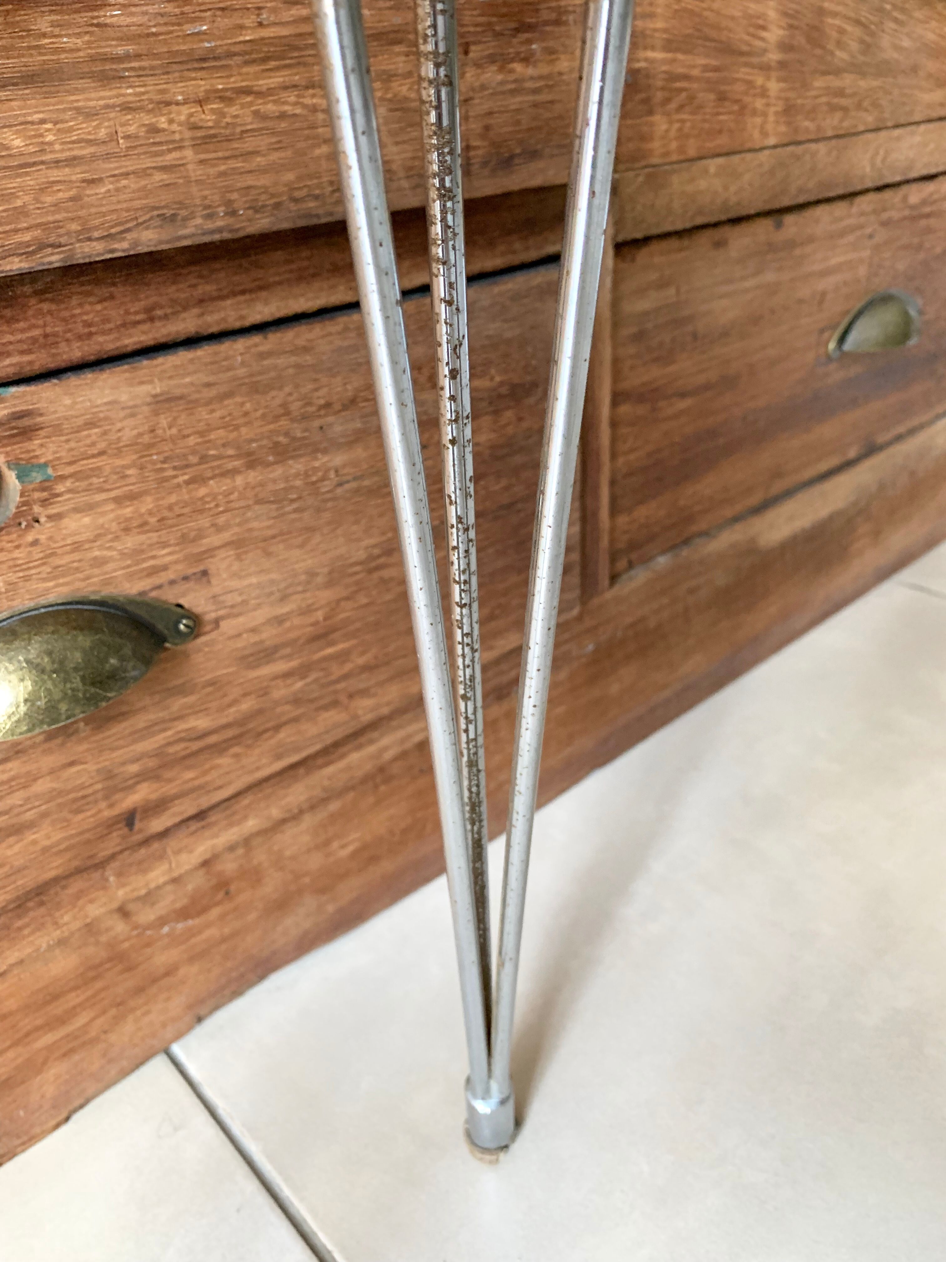 Tabouret formica pieds eiffel vintage