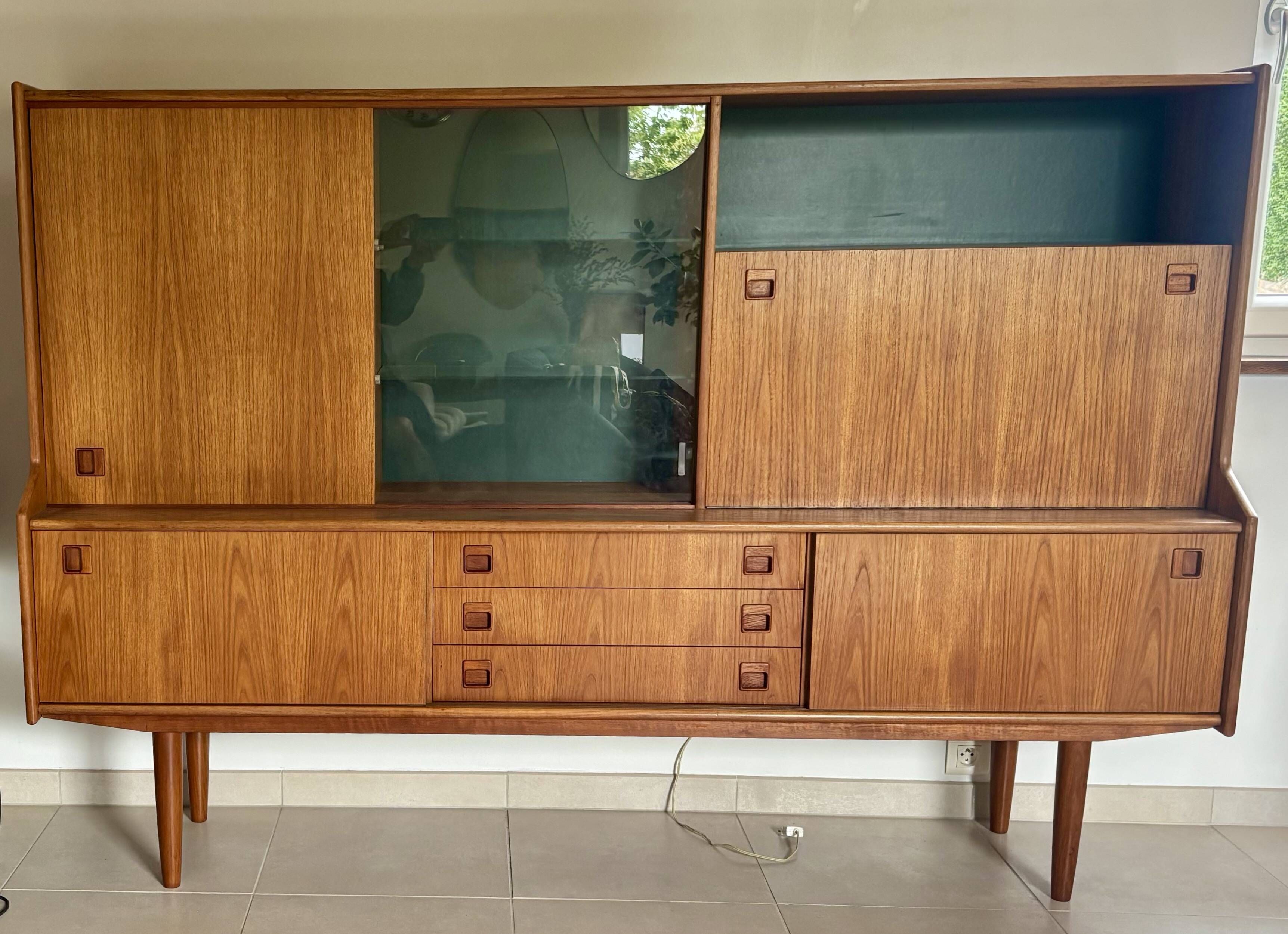 Scandinavian highboard in blonde teak with integrated bar - 60s