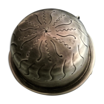 Pass the in silver punch minerva
