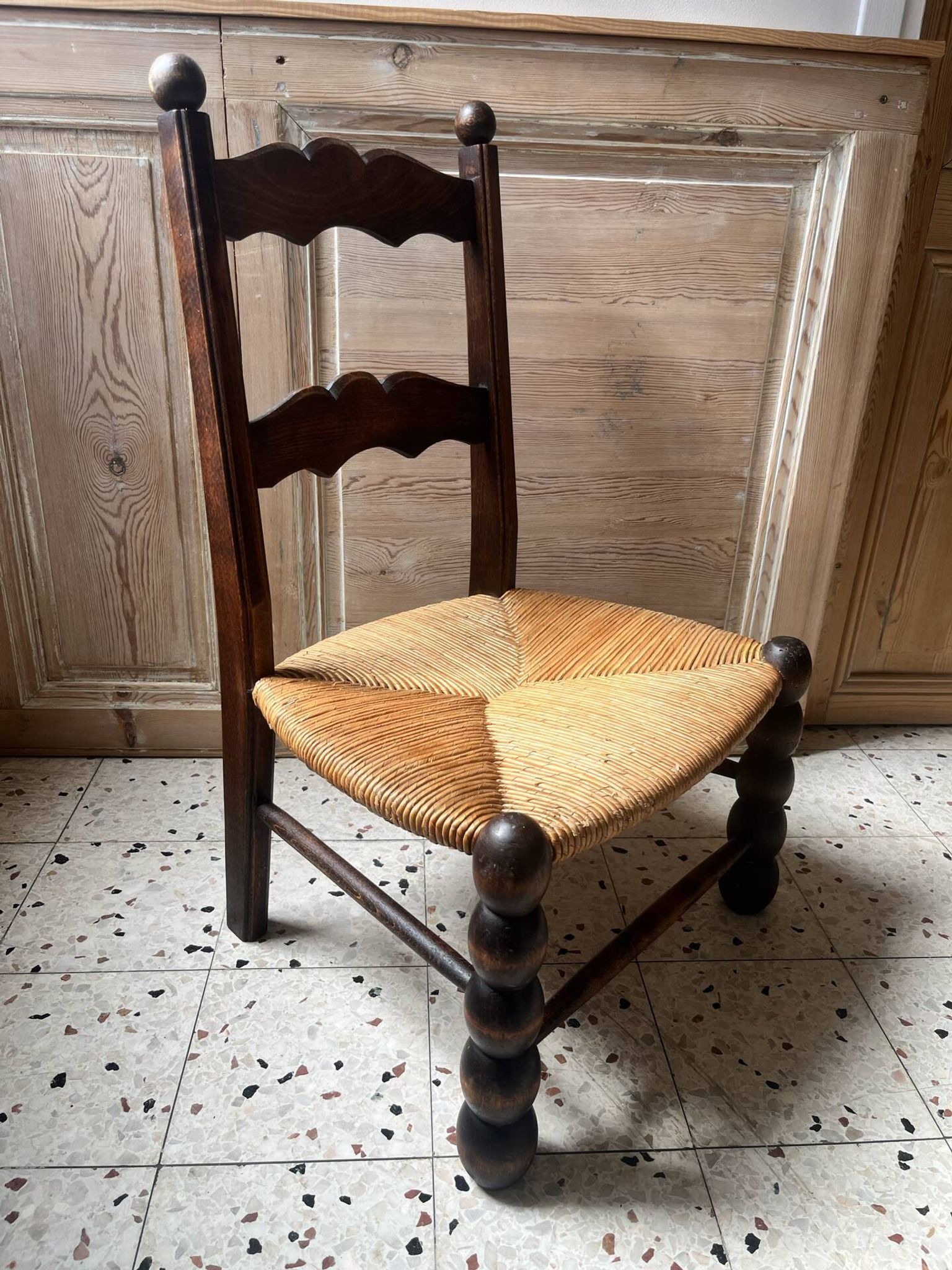 Chimney chair