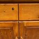 Commode buffet scandinave 2 portes et 2 tiroirs en bois massif pin 97cm