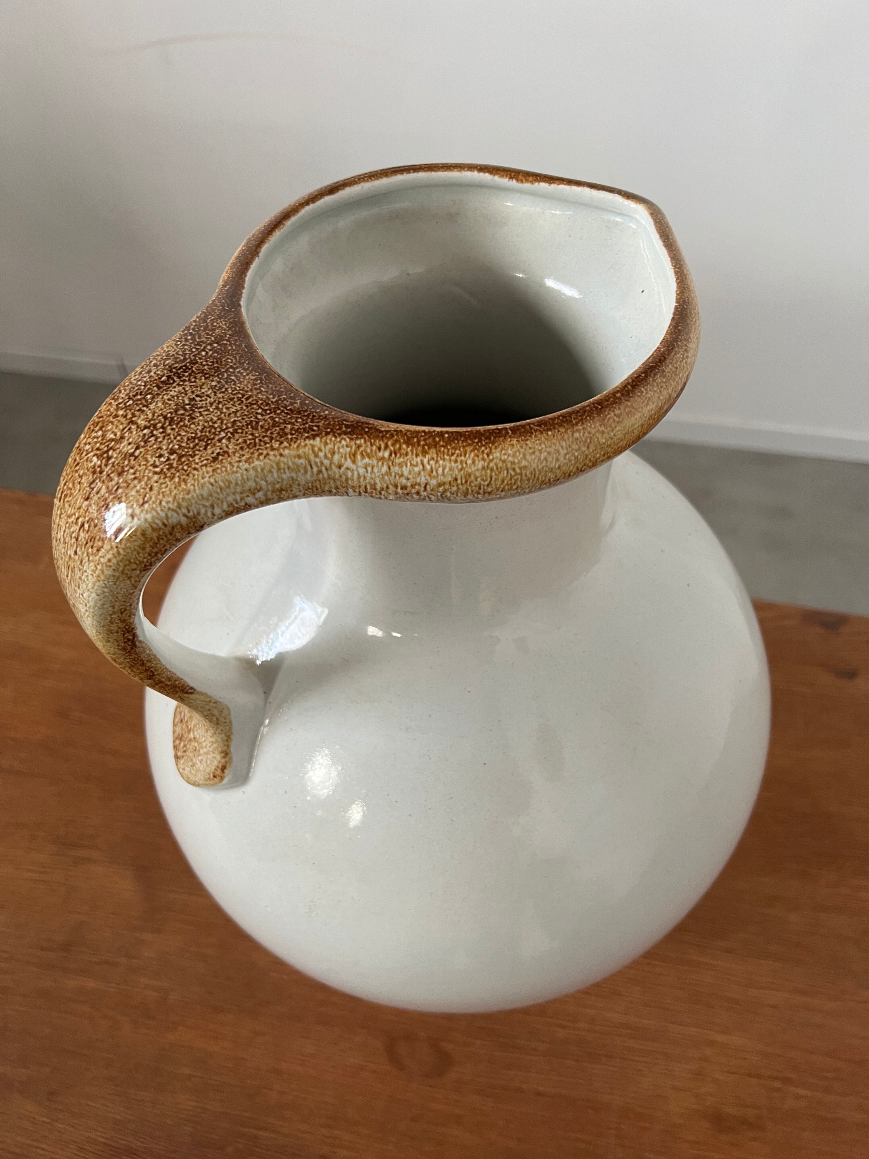 Pichet en céramique des années 50 St Clement vintage XXL 50 cm