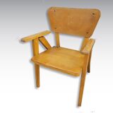Desk and its chair