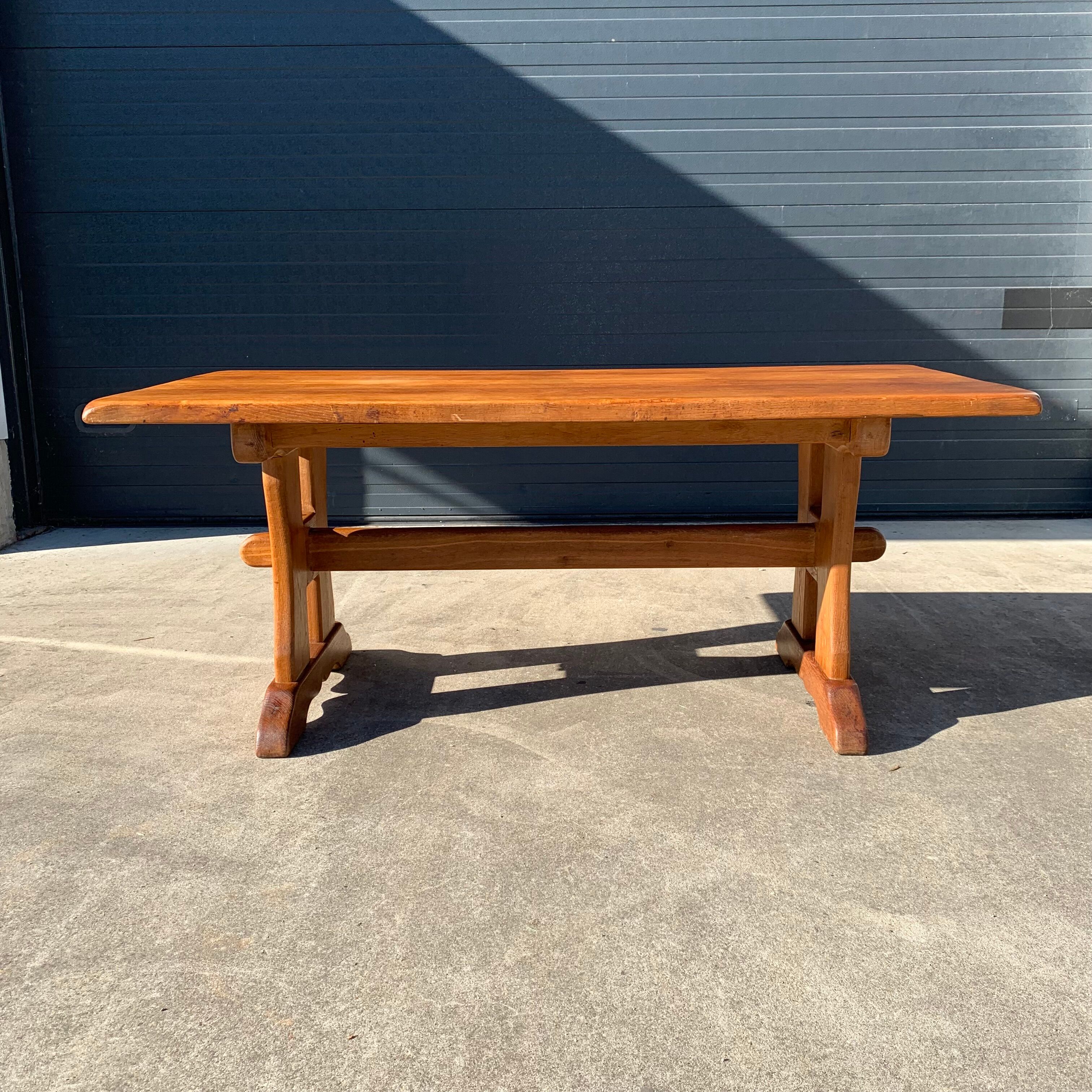 Table de ferme