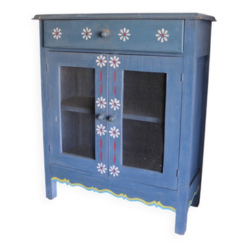Petit meuble folk bleu peint – esprit campagne
