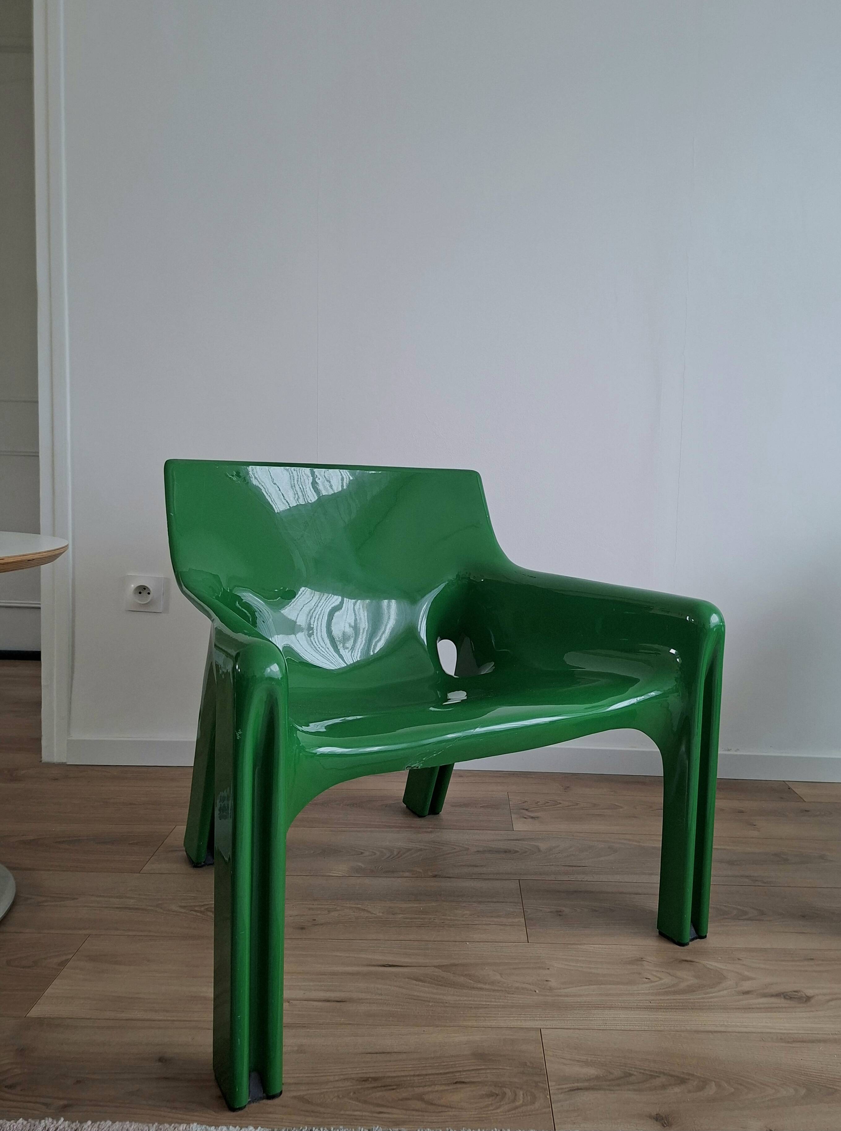 2 Artemide Vicario armchairs