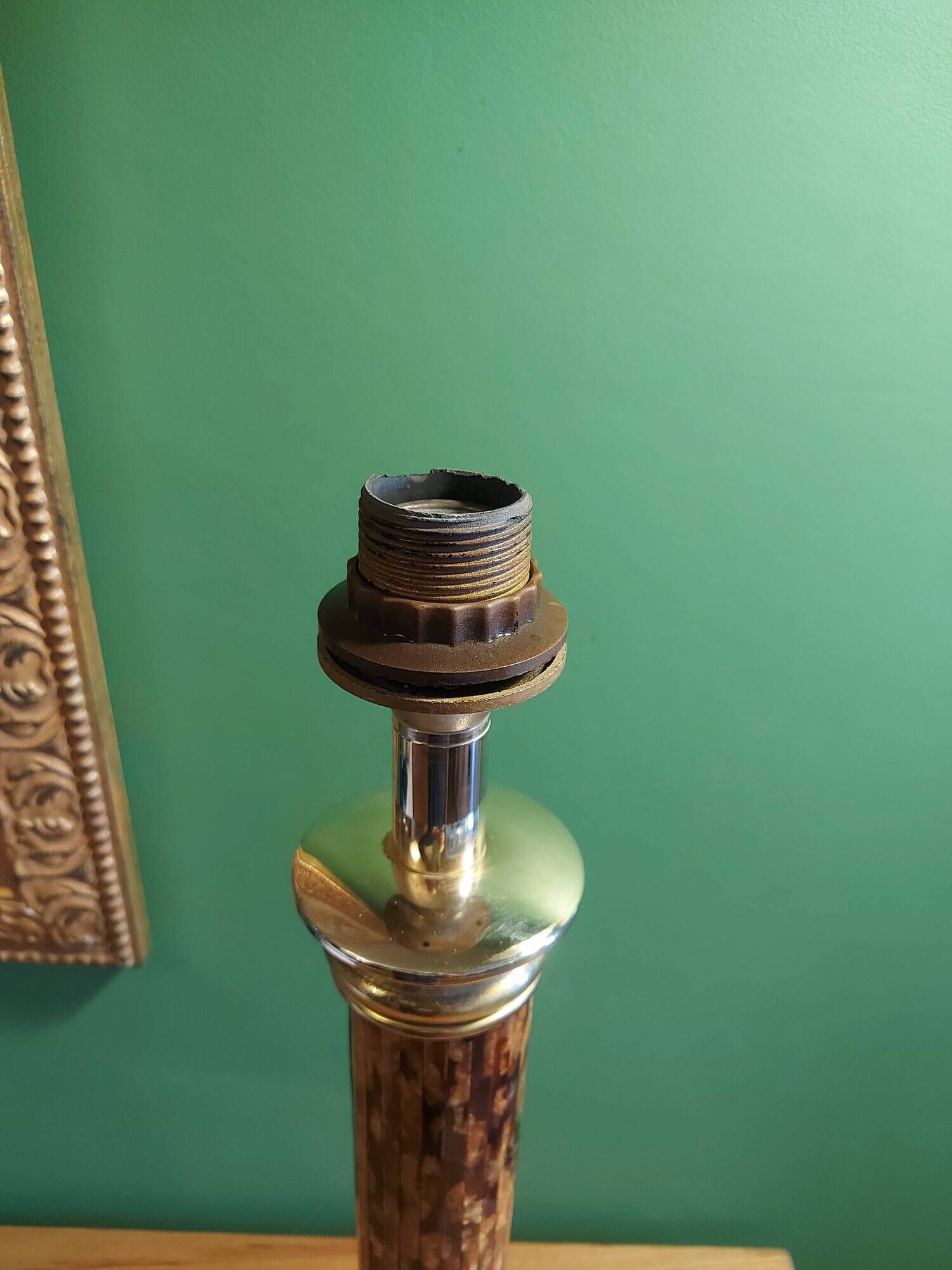 Lamp foot column tortoiseshell way of the house Le Dauphin