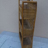 Wicker shelf with 3 compartments