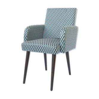 Armchair with geometric patterns