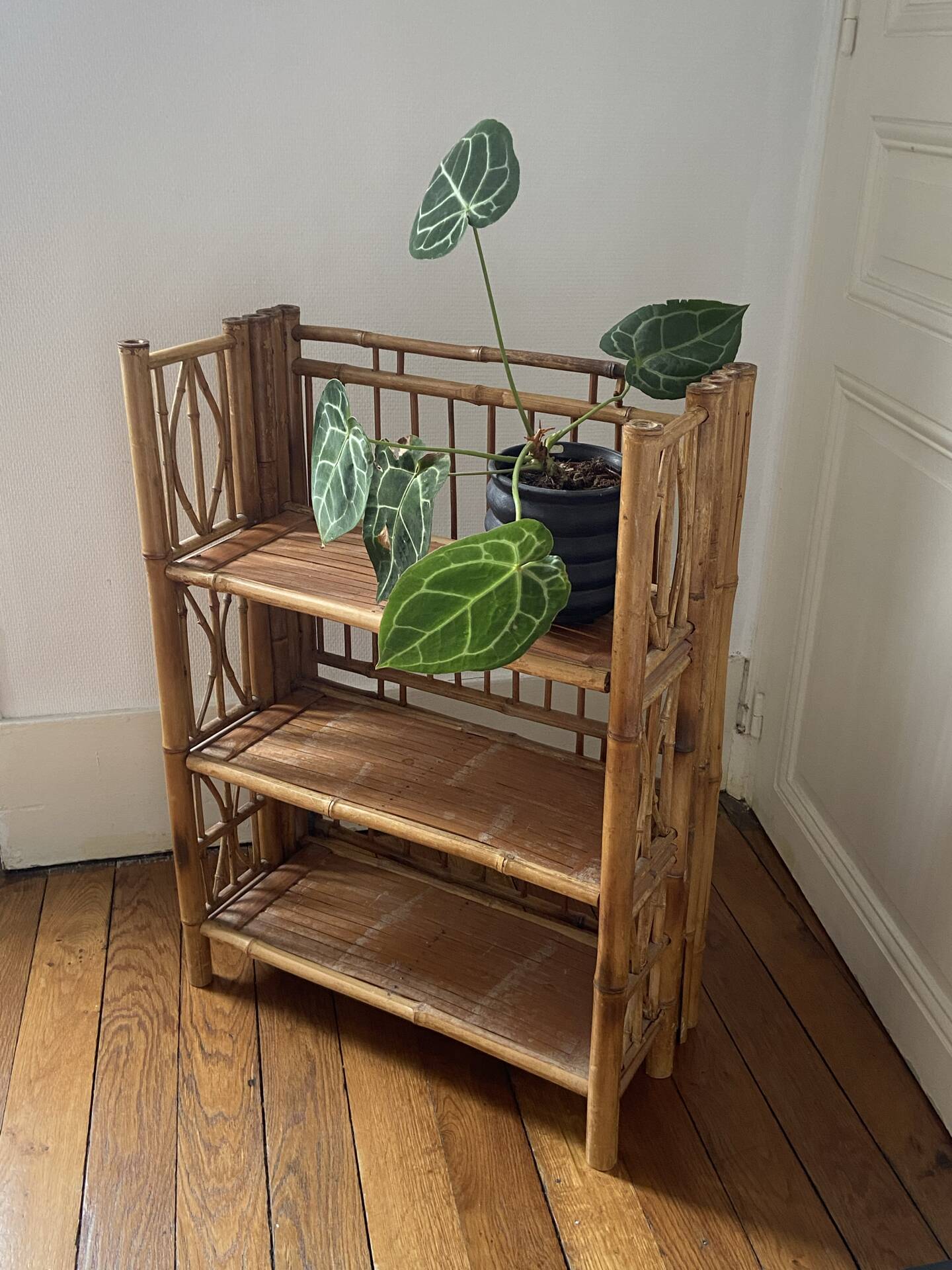 Foldable rattan furniture