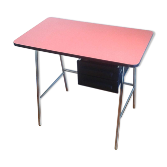 Desk tray formica