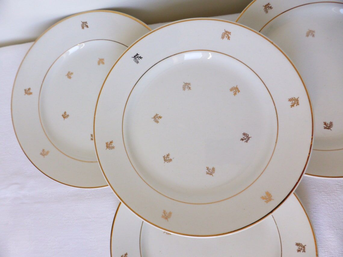 Set of 4 vintage flat plates in Badonviller porcelain