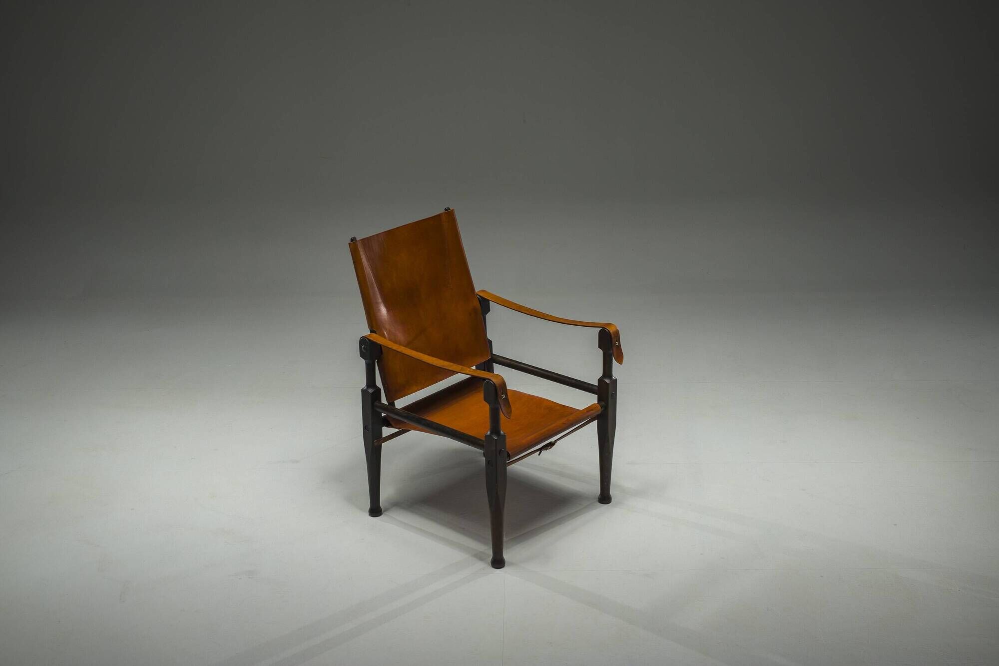 Swiss Leather Safari Chair attributed to Wilhelm Kienzle for Wohnbedarf