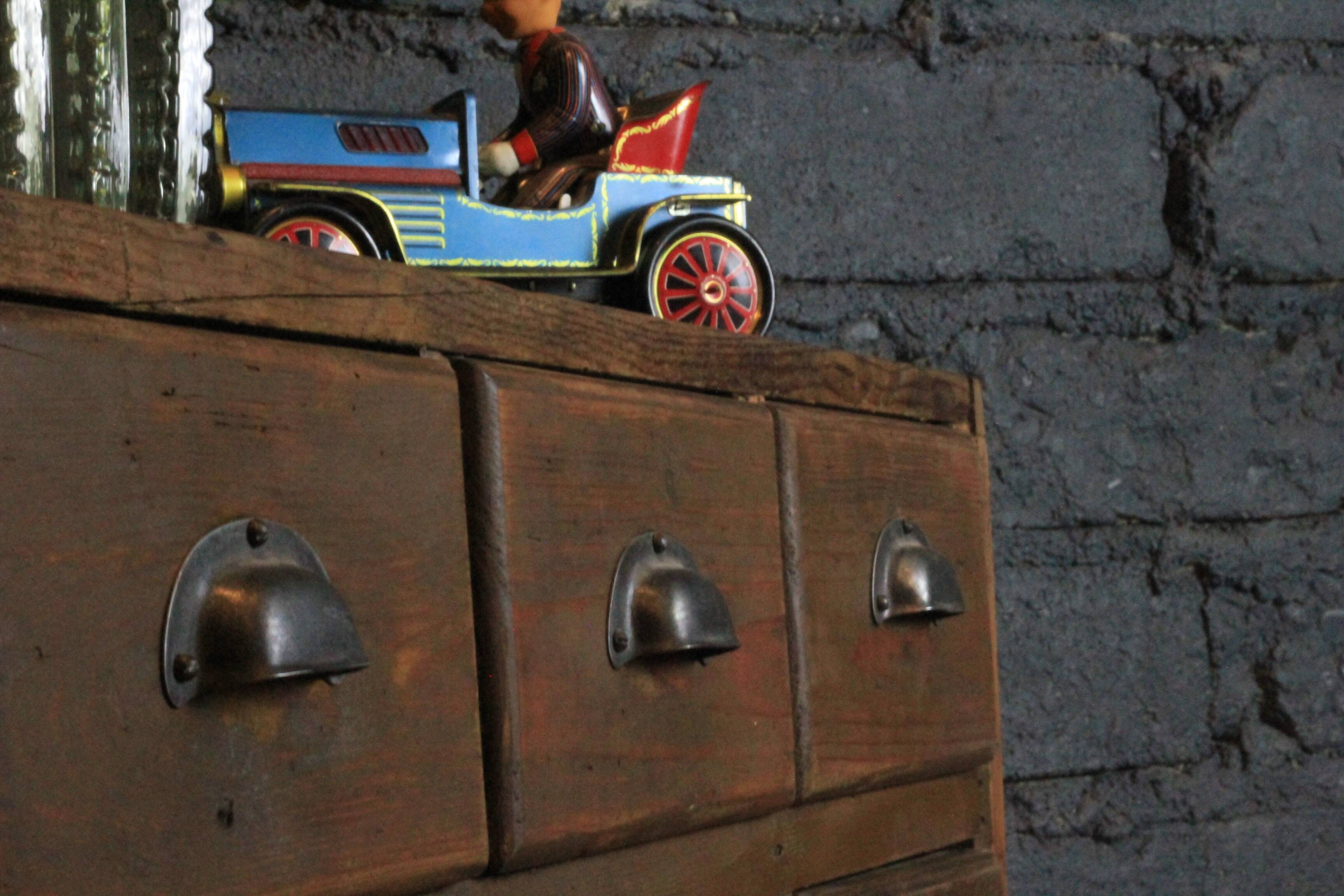 16-drawer craft cabinet