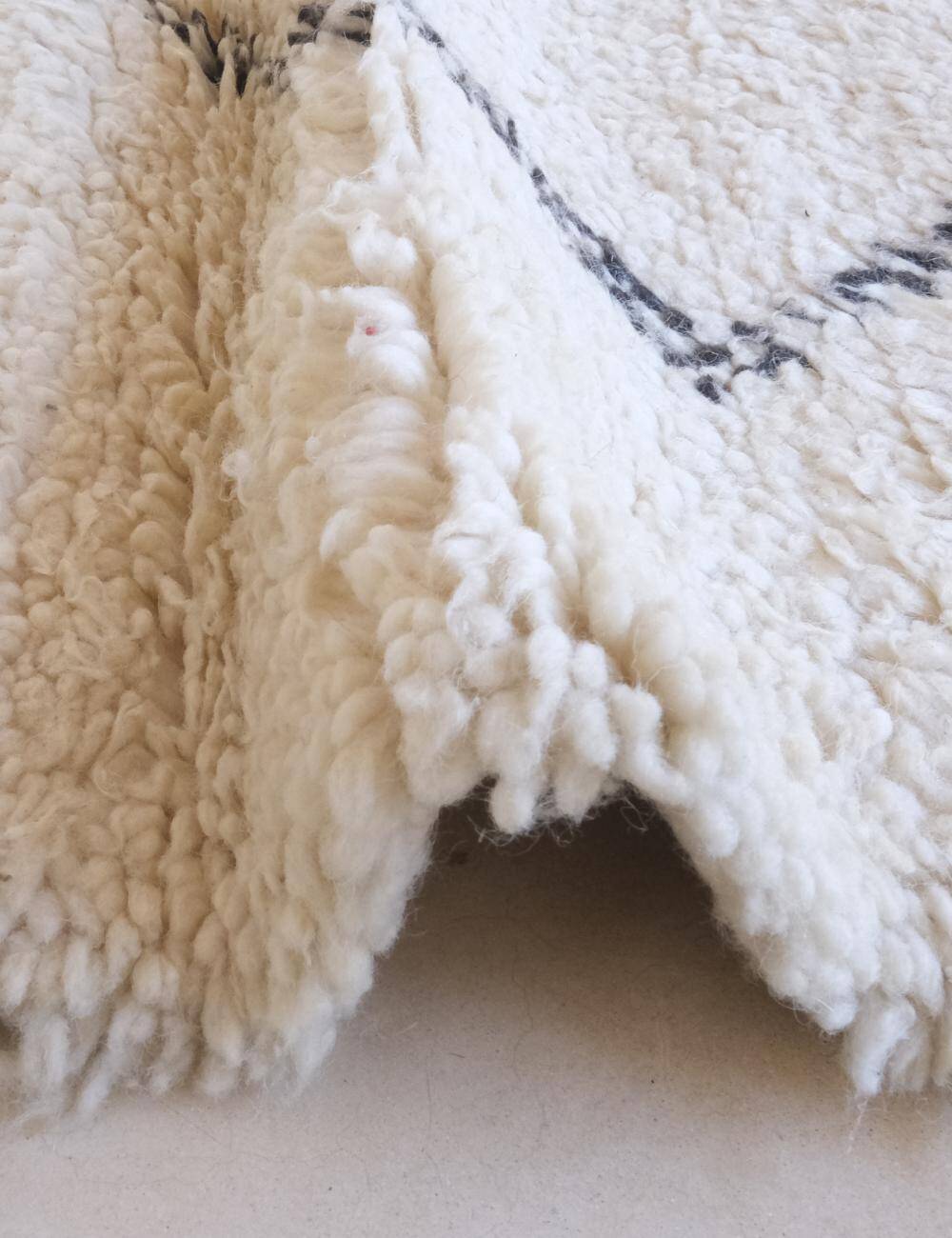 Beni Ouarain rug - 283 x 207 cm