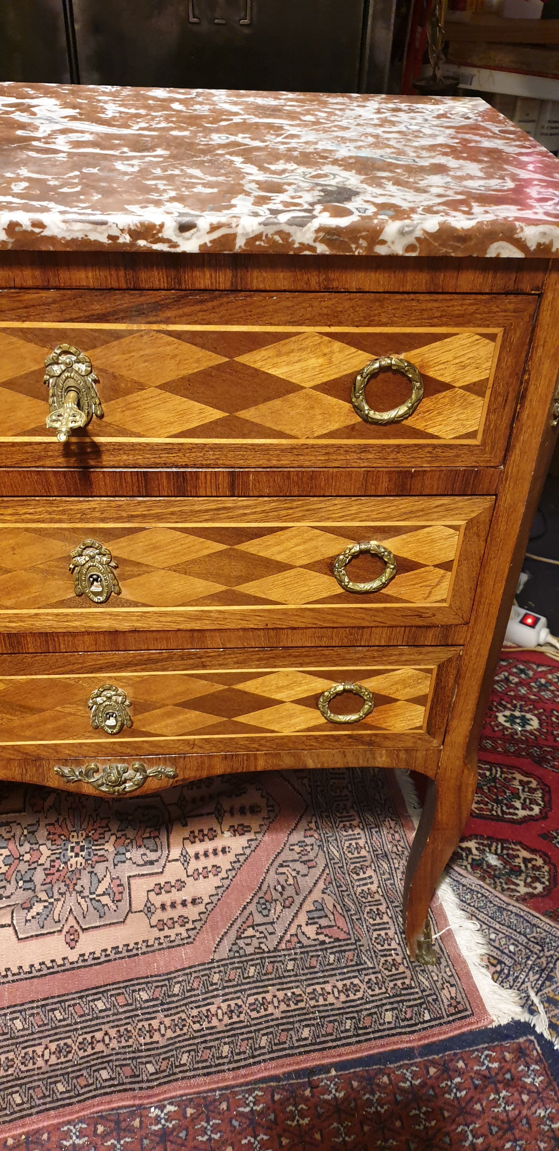 Chest of drawers 3 drawers Louis XV