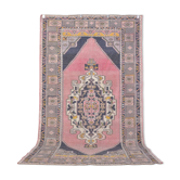 Un tapis vintage unique de type Kinf c837