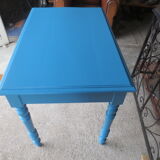 Old wooden table redesigned blue duck