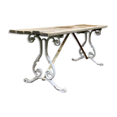 English garden bench with aluminum cast iron footing