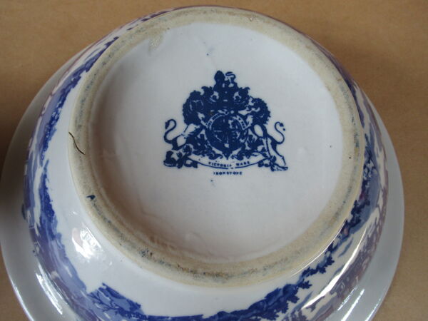 Vasque & broc faïence victoria ware ironstone début xxème